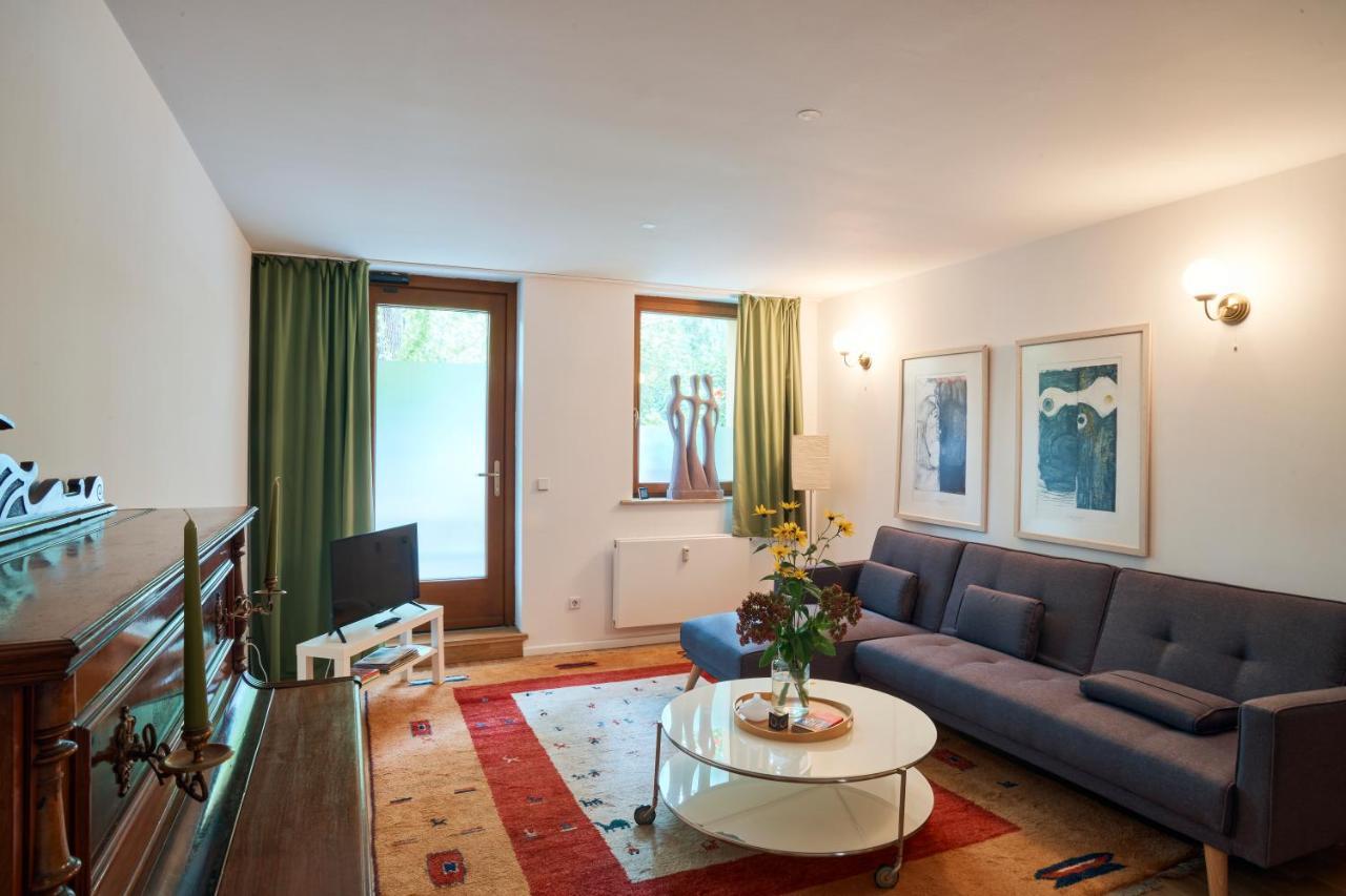 Beautiful Park Apartment For 4 Guests Berlin Eksteriør billede